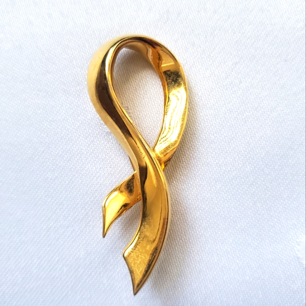 MONET Classic Memorial Gold Ribbon Brooch Pin Faith Love Hope In Memory of